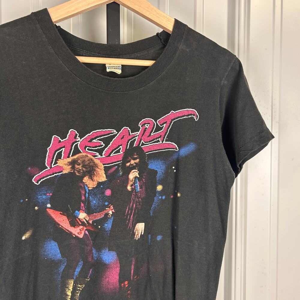 HEART Rare 1983 Passion Works Tour Vintage Small Tee - Picture 2 of 6